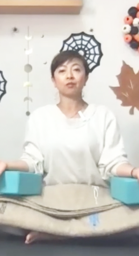 <21/10/25開催クラス>目覚めのYin flow+Mindfulness瞑想